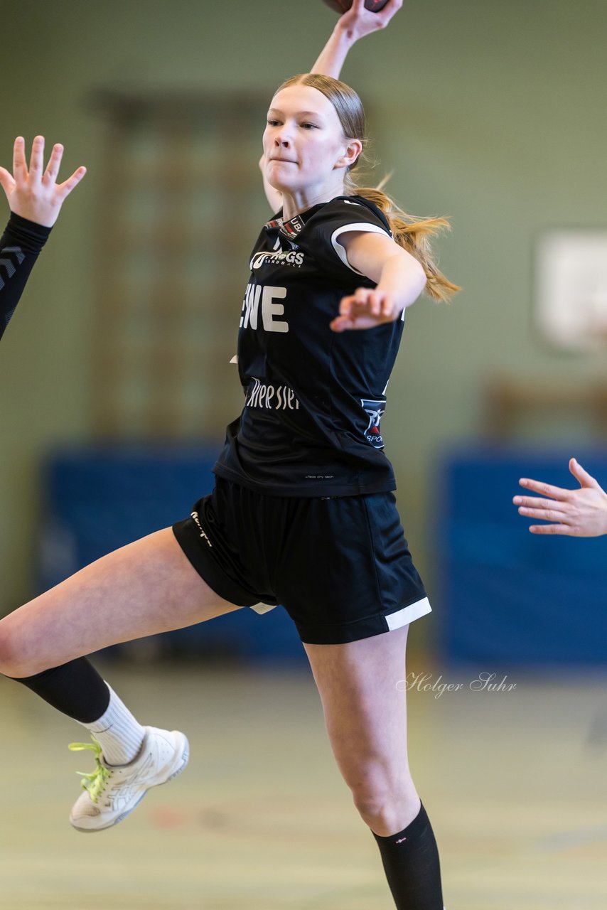 Bild 302 - wBJ SV Henstedt Ulzburg - Bramstedter TS : Ergebnis: 27:15
